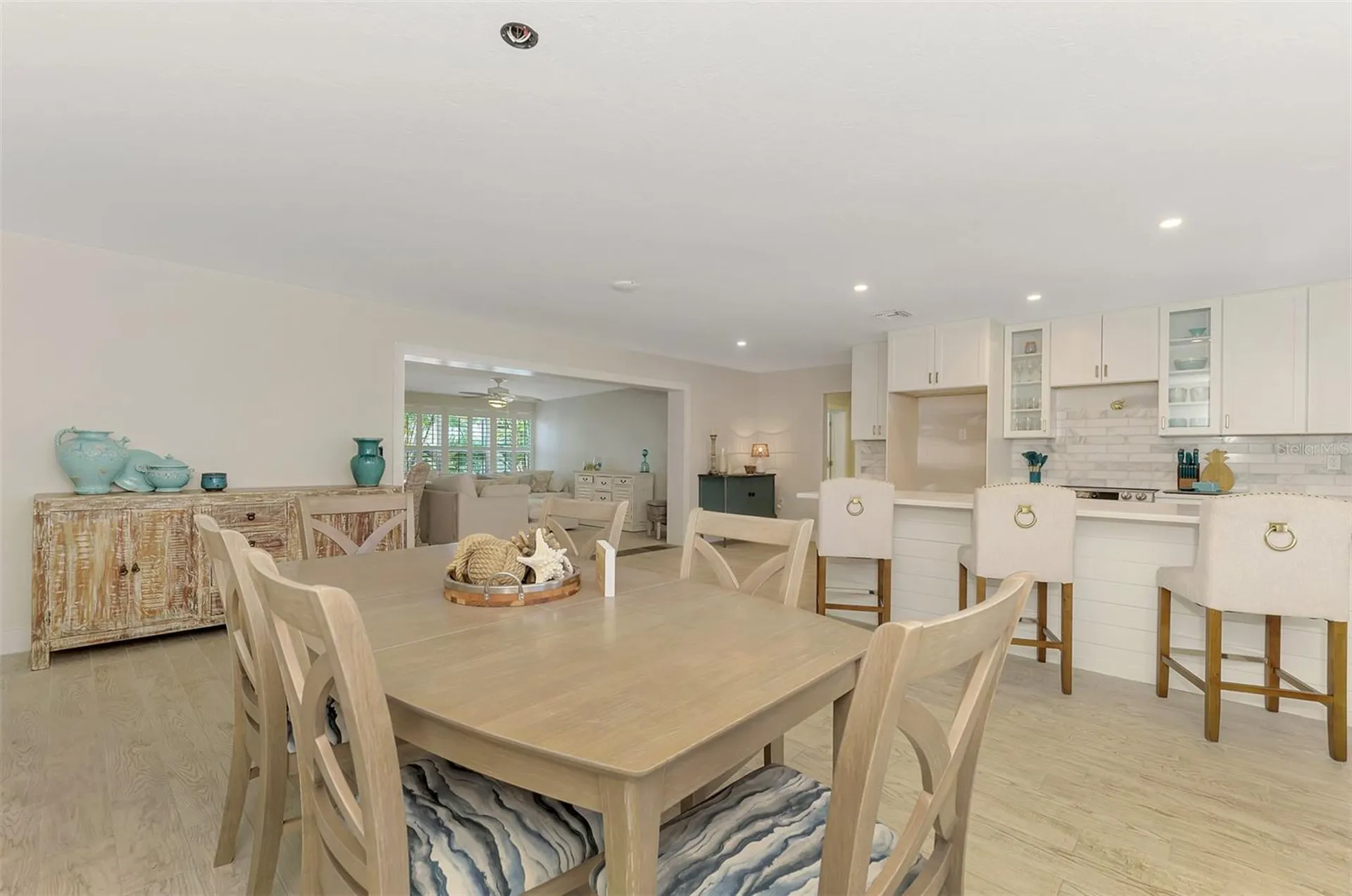 5628 Cape Leyte Drive Sarasota FL 34242