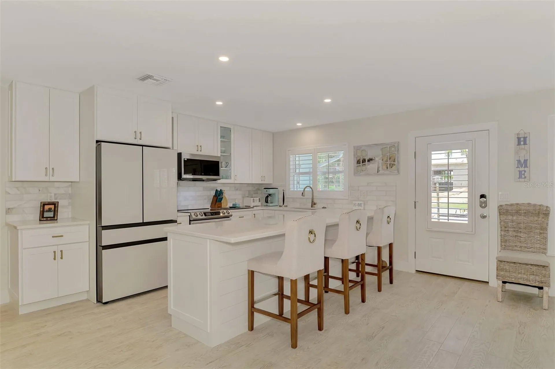5628 Cape Leyte Drive Sarasota FL 34242
