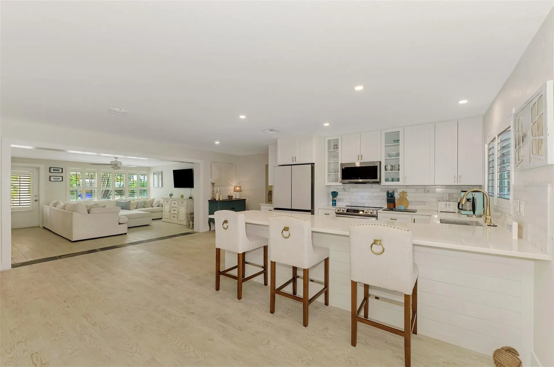 5628 Cape Leyte Drive Sarasota FL 34242