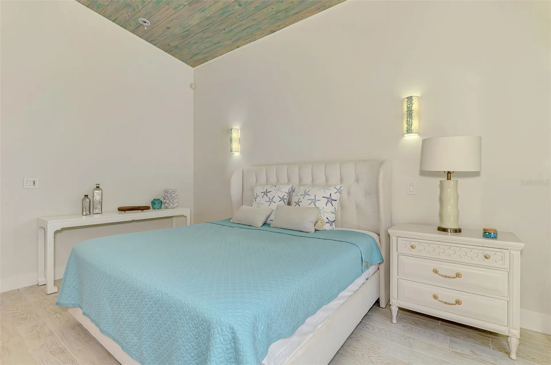 5628 Cape Leyte Drive Sarasota FL 34242