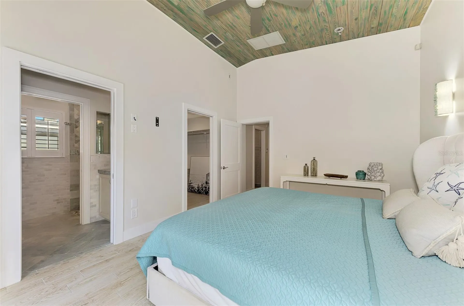 5628 Cape Leyte Drive Sarasota FL 34242