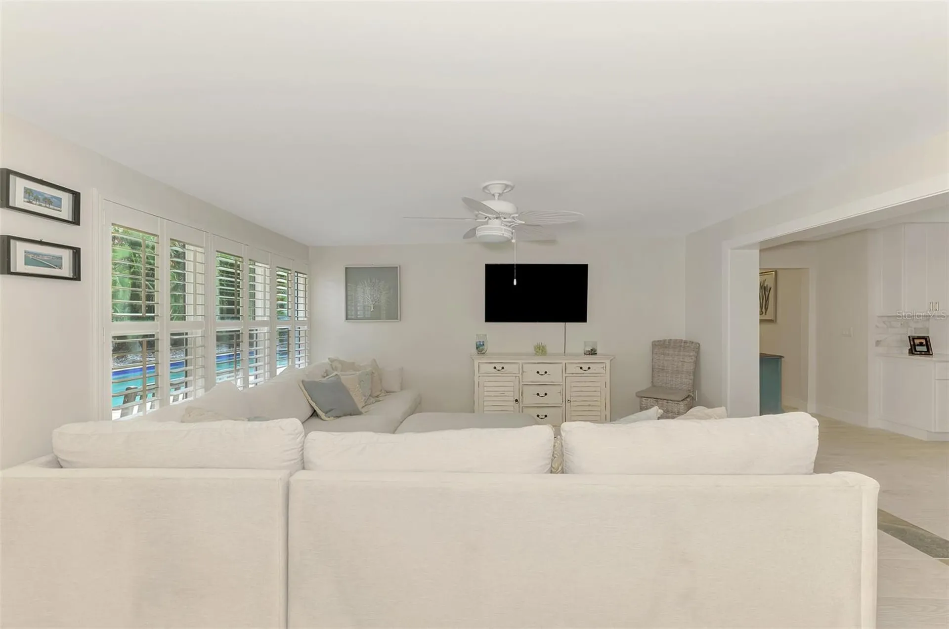 5628 Cape Leyte Drive Sarasota FL 34242
