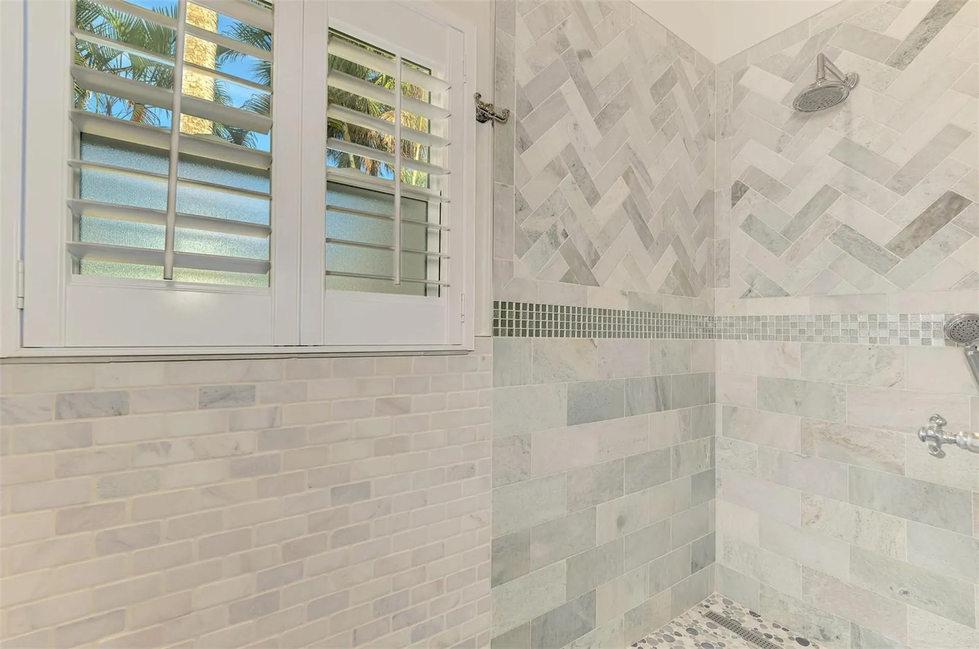 5628 Cape Leyte Drive Sarasota FL 34242