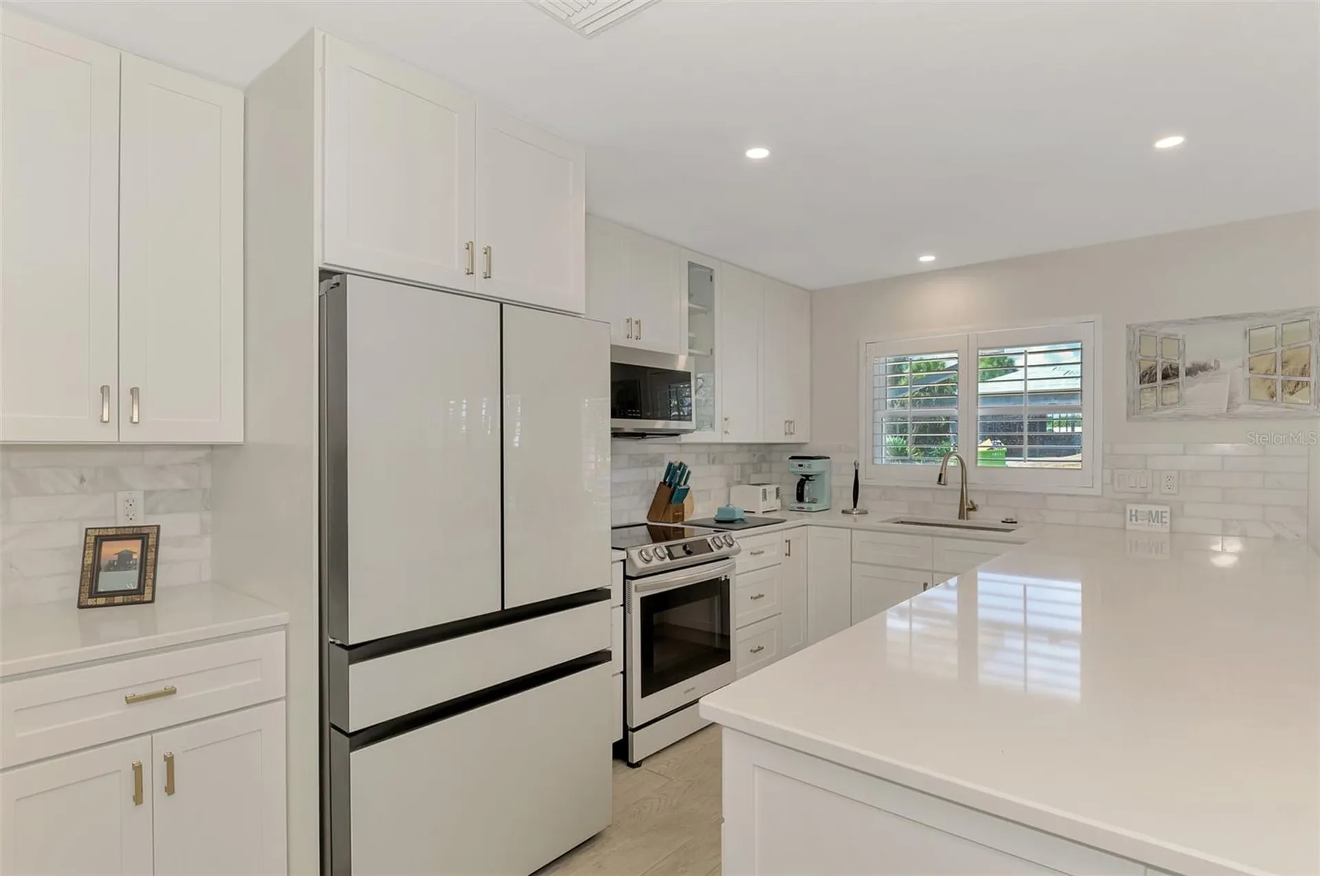 5628 Cape Leyte Drive Sarasota FL 34242