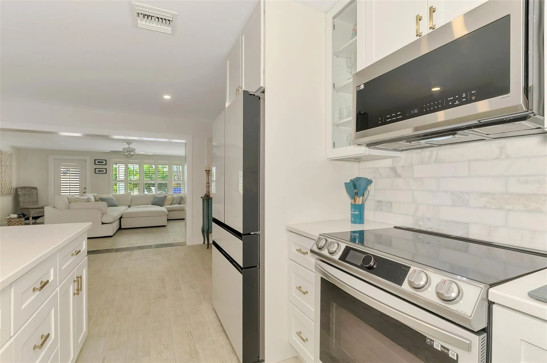 5628 Cape Leyte Drive Sarasota FL 34242