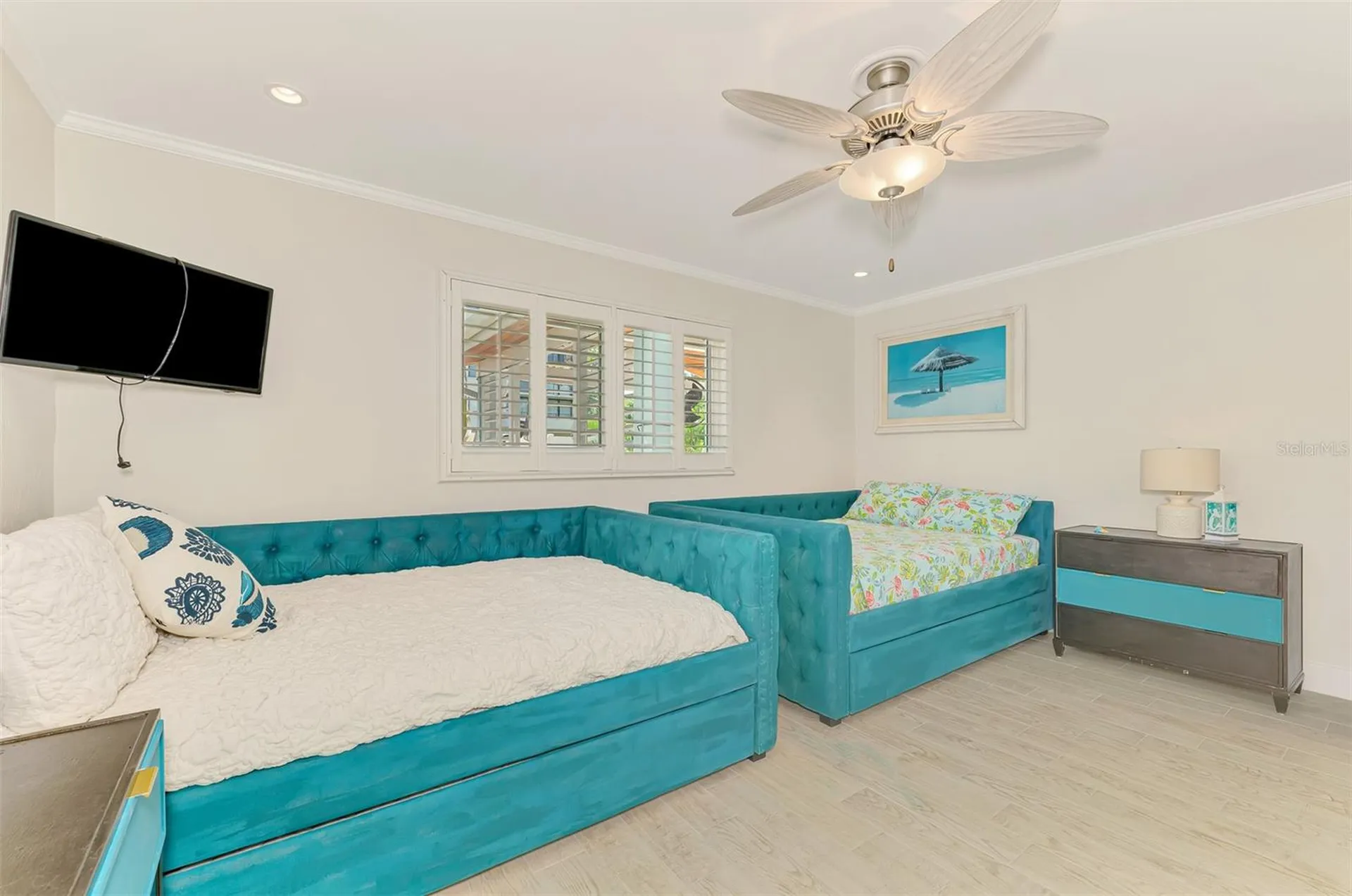 5628 Cape Leyte Drive Sarasota FL 34242
