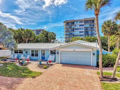 5628 Cape Leyte Drive Sarasota FL 34242