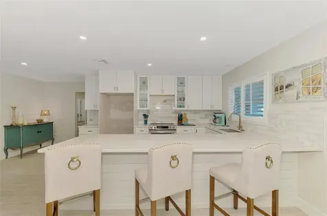 5628 Cape Leyte Drive Sarasota FL 34242