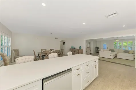 5628 Cape Leyte Drive Sarasota FL 34242
