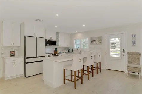5628 Cape Leyte Drive Sarasota FL 34242