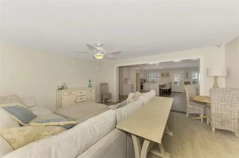 5628 Cape Leyte Drive Sarasota FL 34242