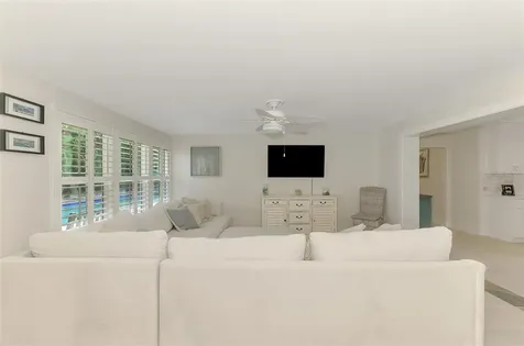 5628 Cape Leyte Drive Sarasota FL 34242