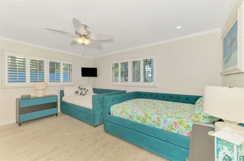 5628 Cape Leyte Drive Sarasota FL 34242