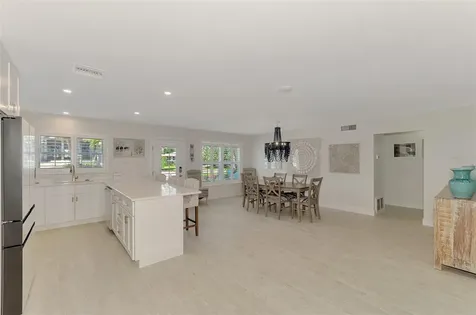 5628 Cape Leyte Drive Sarasota FL 34242