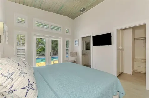 5628 Cape Leyte Drive Sarasota FL 34242