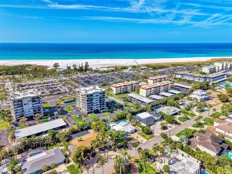 5628 Cape Leyte Drive Sarasota FL 34242