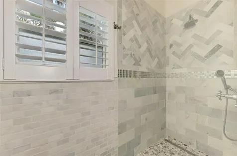 5628 Cape Leyte Drive Sarasota FL 34242