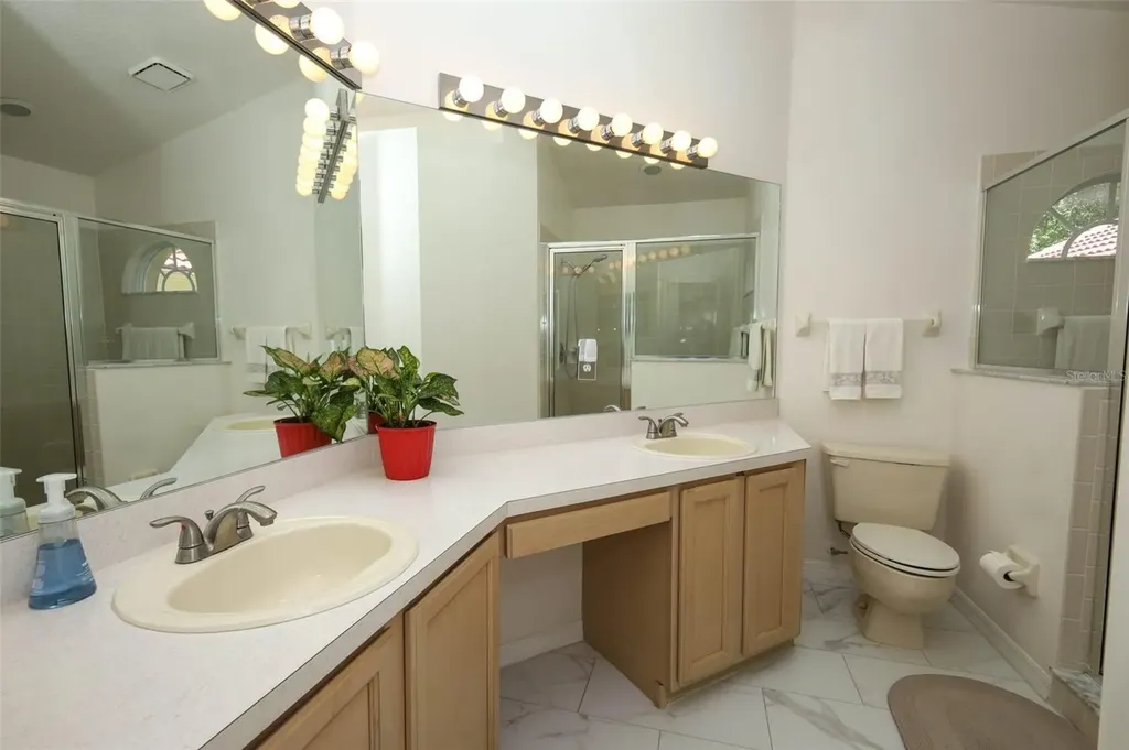 1029 E Pebble Beach Circle Winter Springs FL 32708