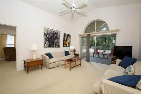 1029 E Pebble Beach Circle Winter Springs FL 32708