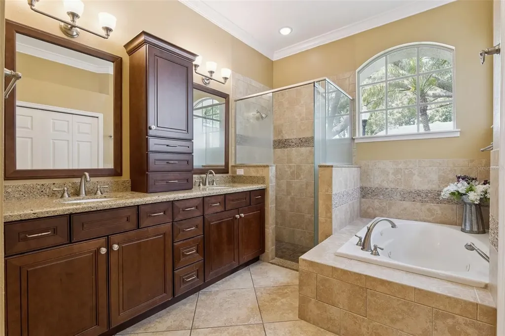 204 Wimbledon Circle Lake Mary FL 32746