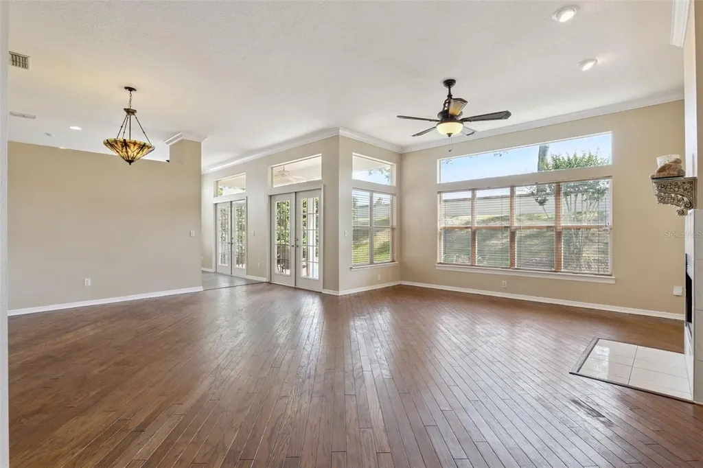 204 Wimbledon Circle Lake Mary FL 32746