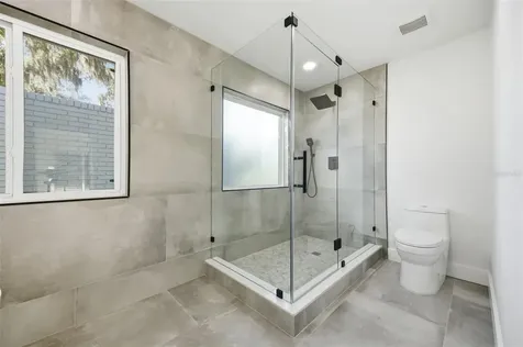1204 Moondale Court Valrico FL 33596
