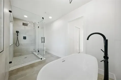1204 Moondale Court Valrico FL 33596