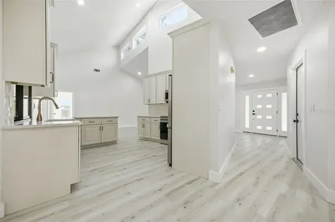 1204 Moondale Court Valrico FL 33596