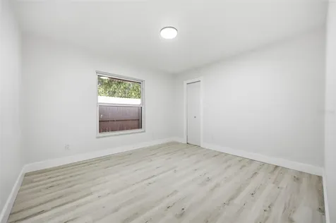 1204 Moondale Court Valrico FL 33596