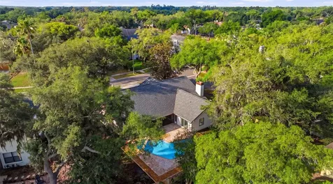 1204 Moondale Court Valrico FL 33596