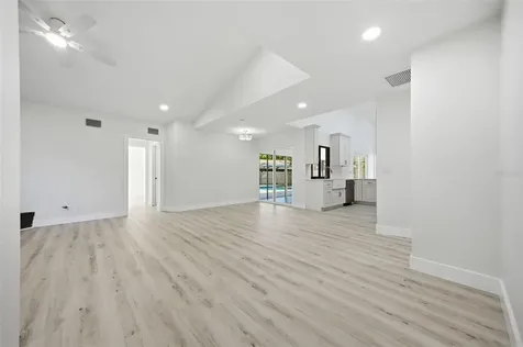 1204 Moondale Court Valrico FL 33596