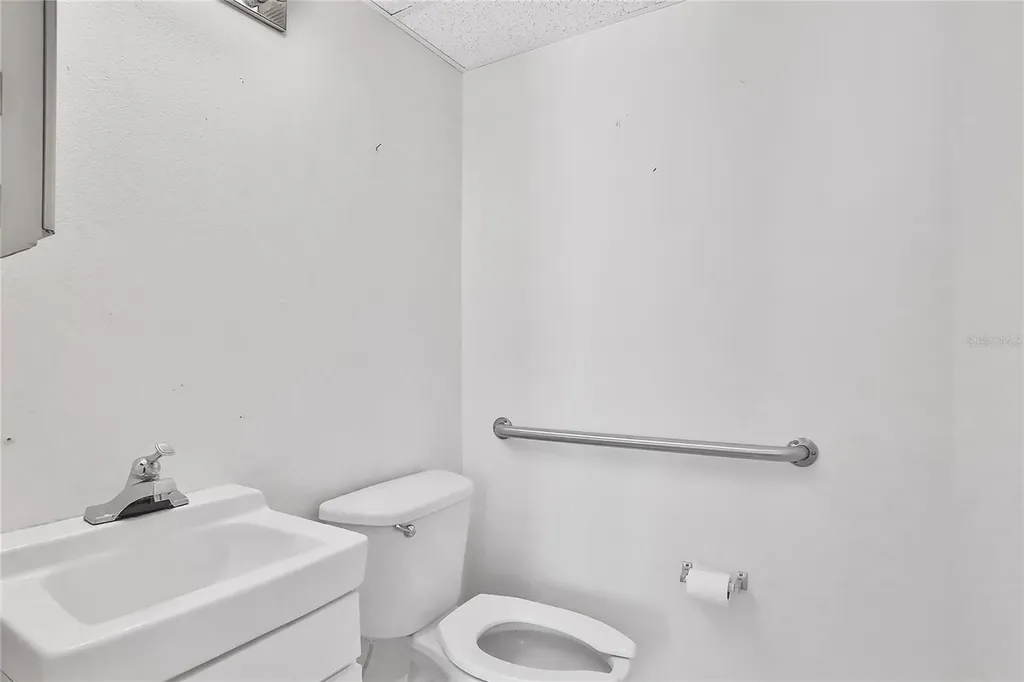 162 S Peninsula Drive Daytona Beach FL 32118