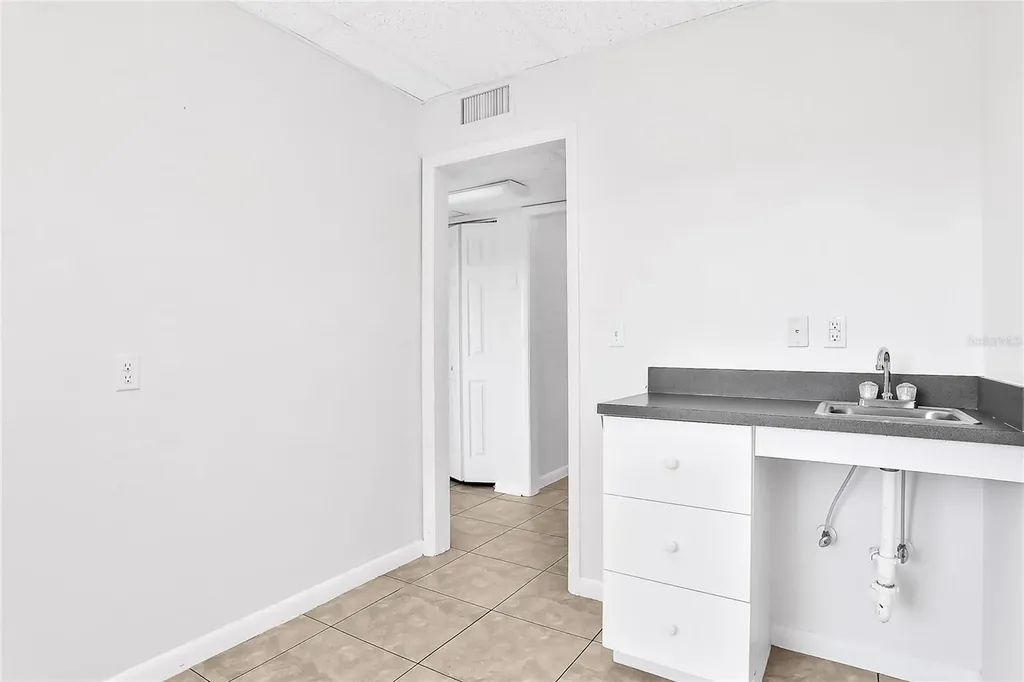 162 S Peninsula Drive Daytona Beach FL 32118