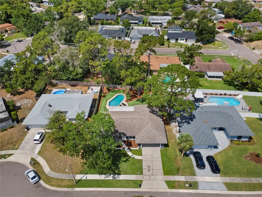 516 Oakwood Court Altamonte Springs FL 32714
