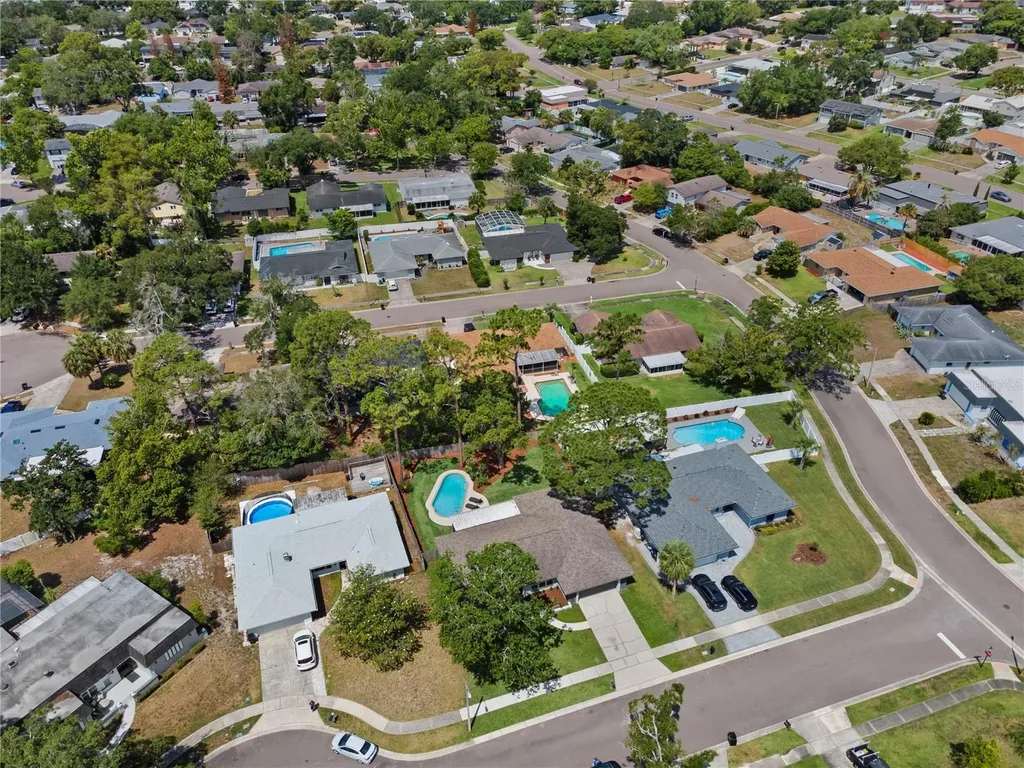 516 Oakwood Court Altamonte Springs FL 32714