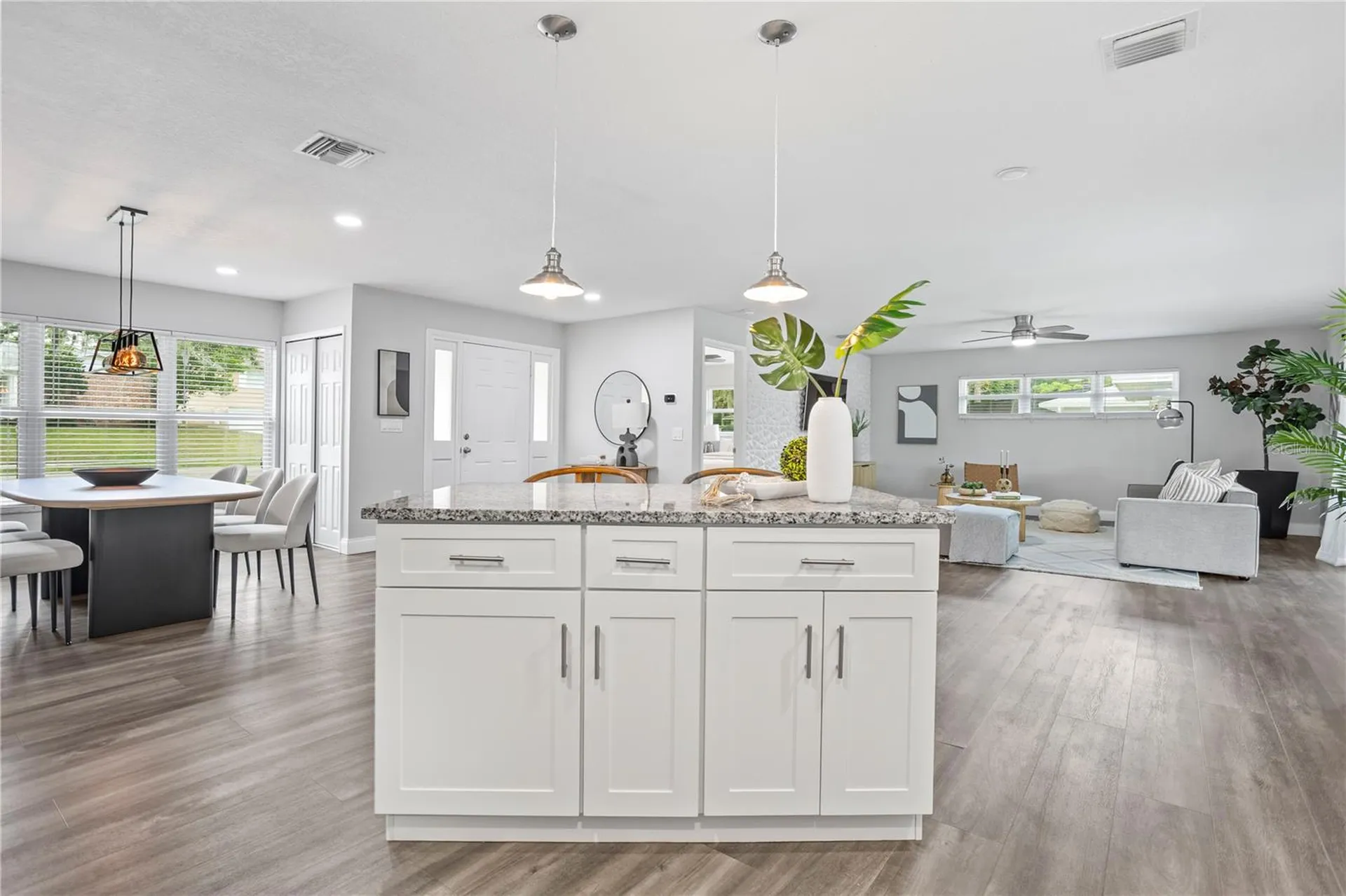 516 Oakwood Court Altamonte Springs FL 32714