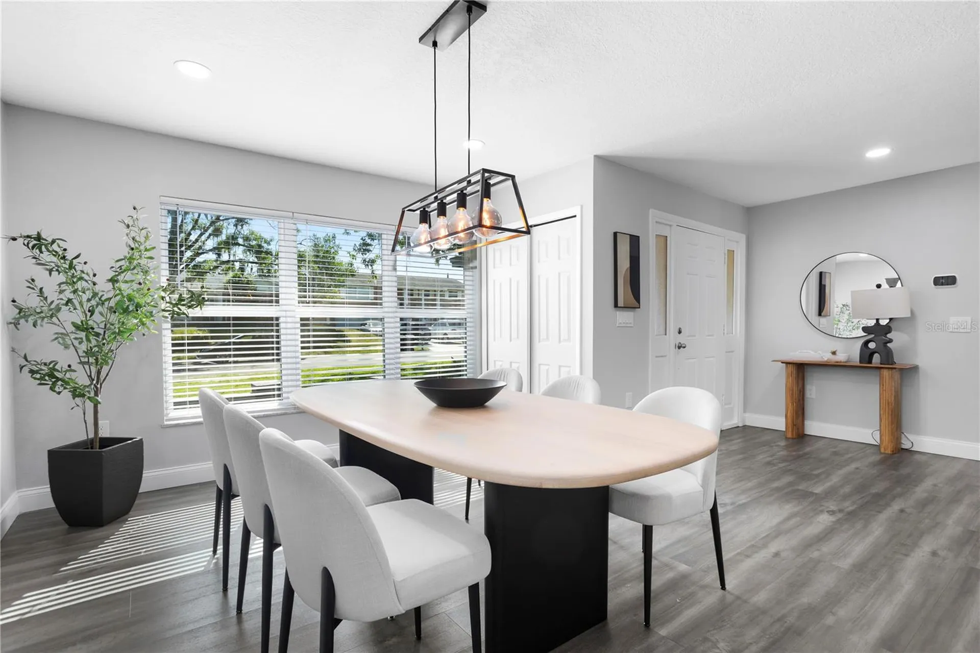 516 Oakwood Court Altamonte Springs FL 32714