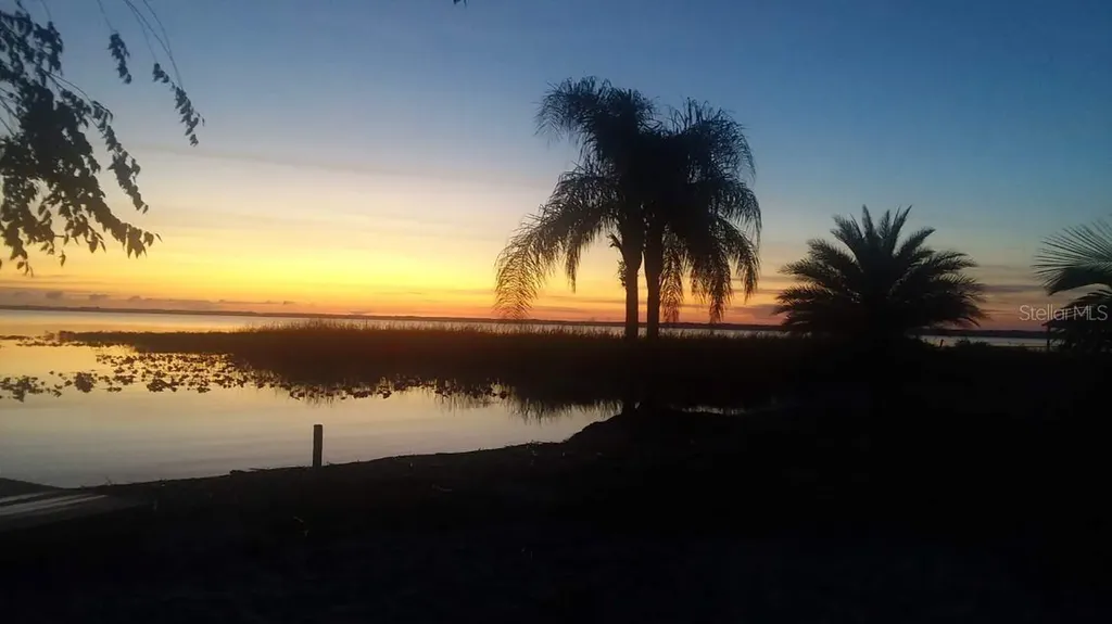 5031 Valencia Street Lake Wales FL 33853