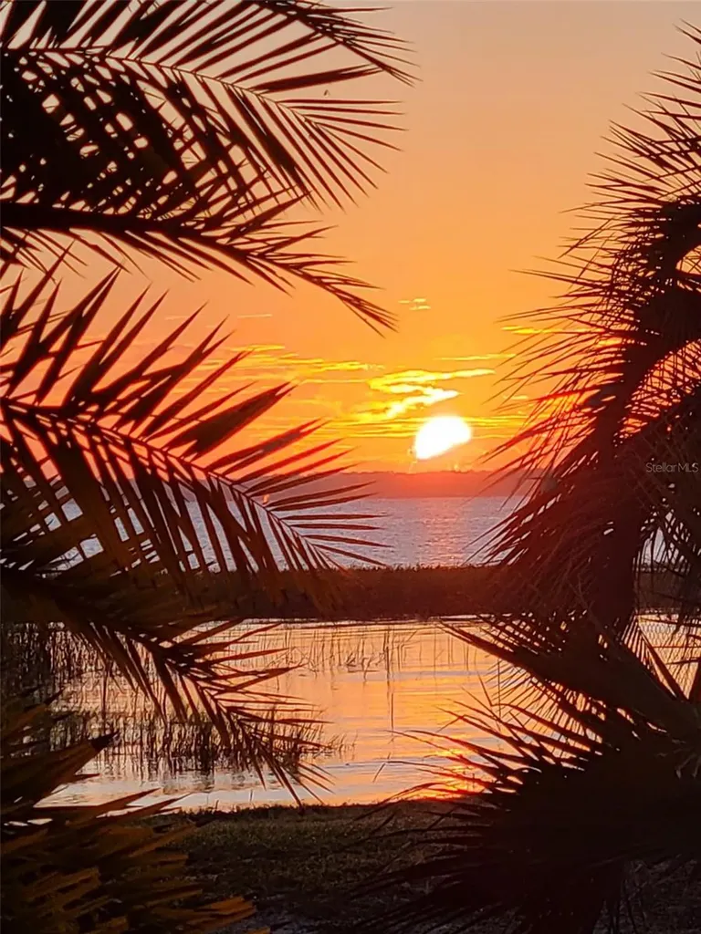 5031 Valencia Street Lake Wales FL 33853