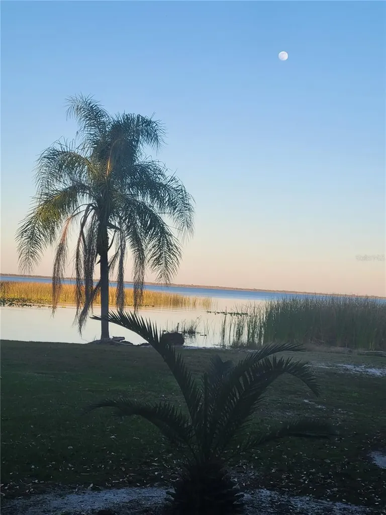 5031 Valencia Street Lake Wales FL 33853
