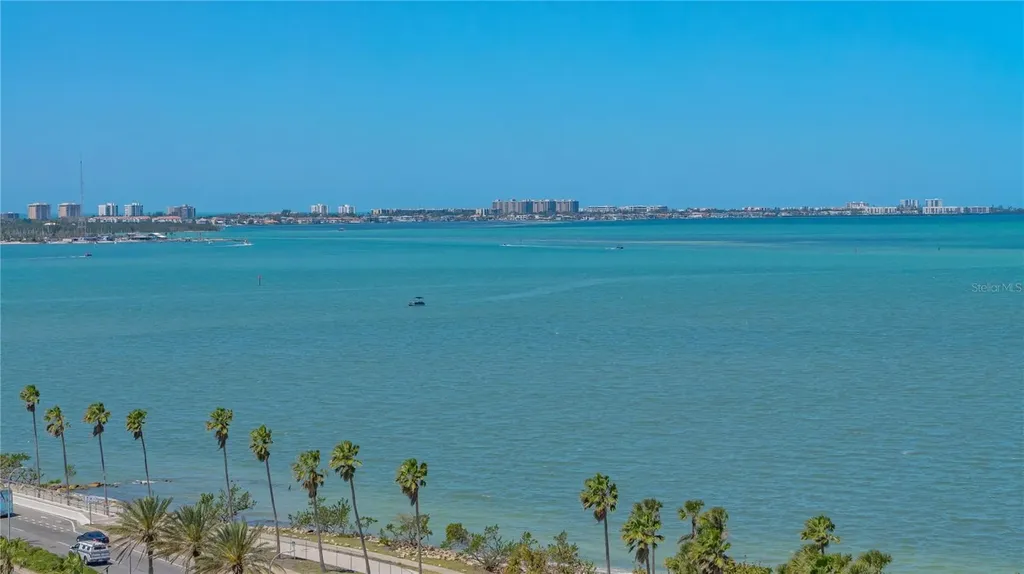 688 Golden Gate Point Sarasota FL 34236