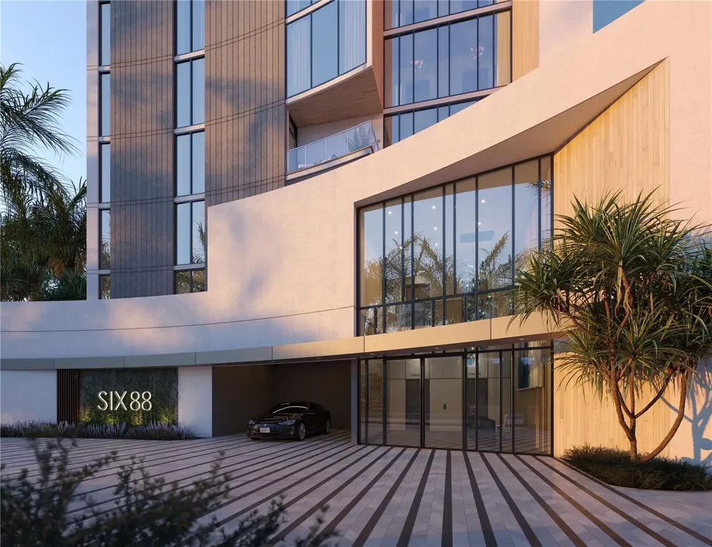 688 Golden Gate Point Sarasota FL 34236