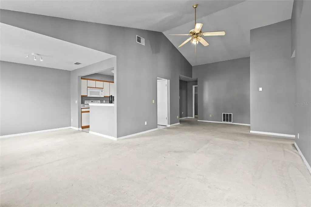 5273 Tunbridge Wells Lane Orlando FL 32812