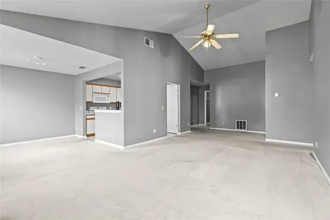 5273 Tunbridge Wells Lane Orlando FL 32812