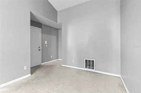 5273 Tunbridge Wells Lane Orlando FL 32812