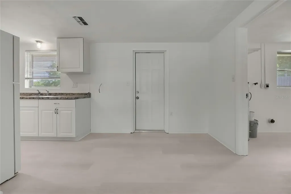 1 E Murray Street Beverly Hills FL 34465