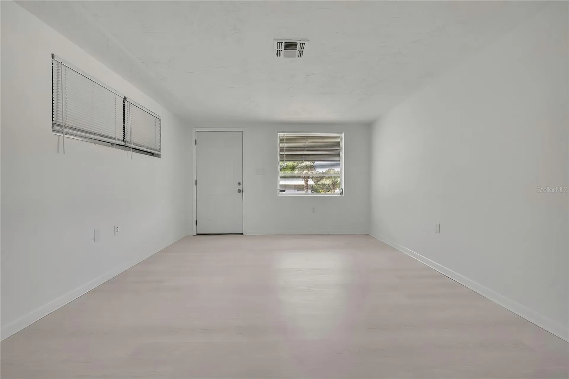1 E Murray Street Beverly Hills FL 34465