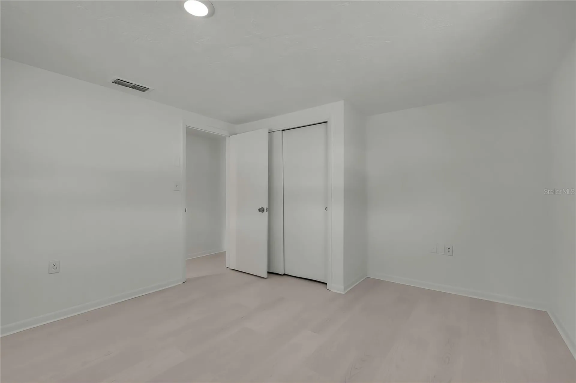 1 E Murray Street Beverly Hills FL 34465