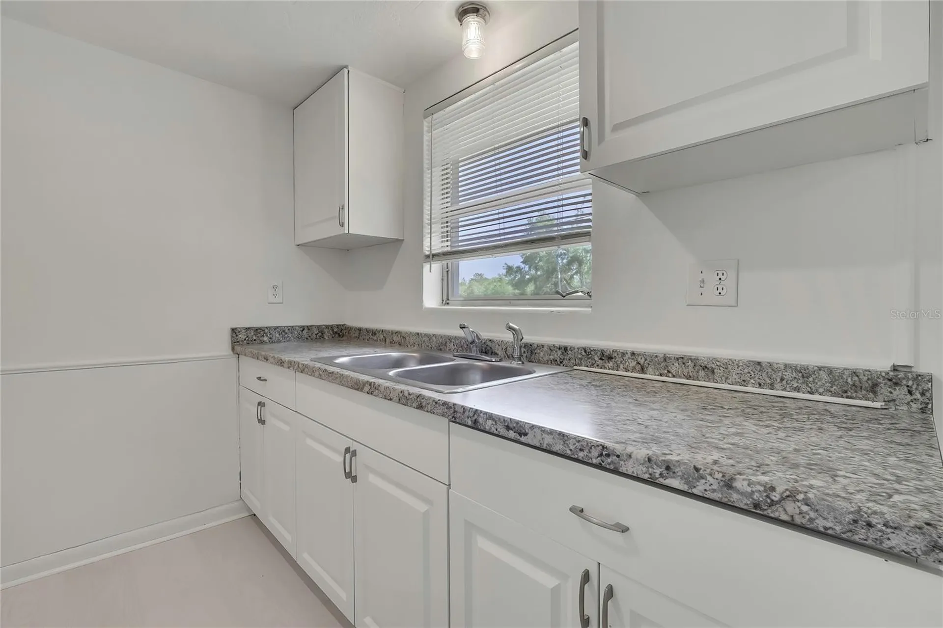 1 E Murray Street Beverly Hills FL 34465