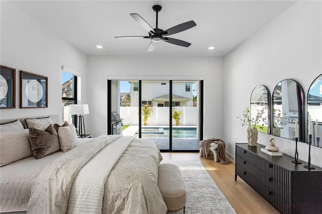 3206 W La Salle Street Tampa FL 33607